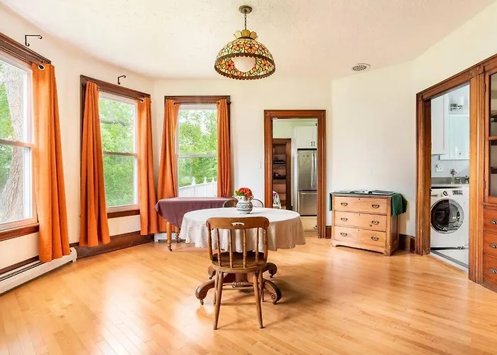 Cozy Studio In Downtown Freeport